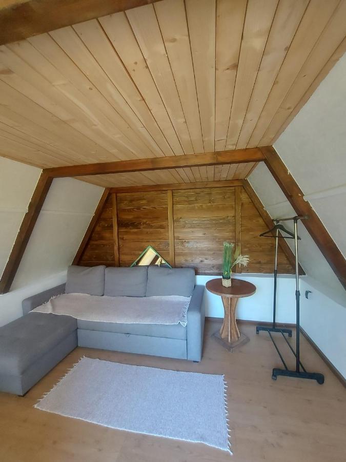 Balabani Local Stay Golubovci Luaran gambar
